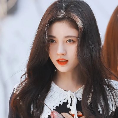 妓女。演员。皮条客